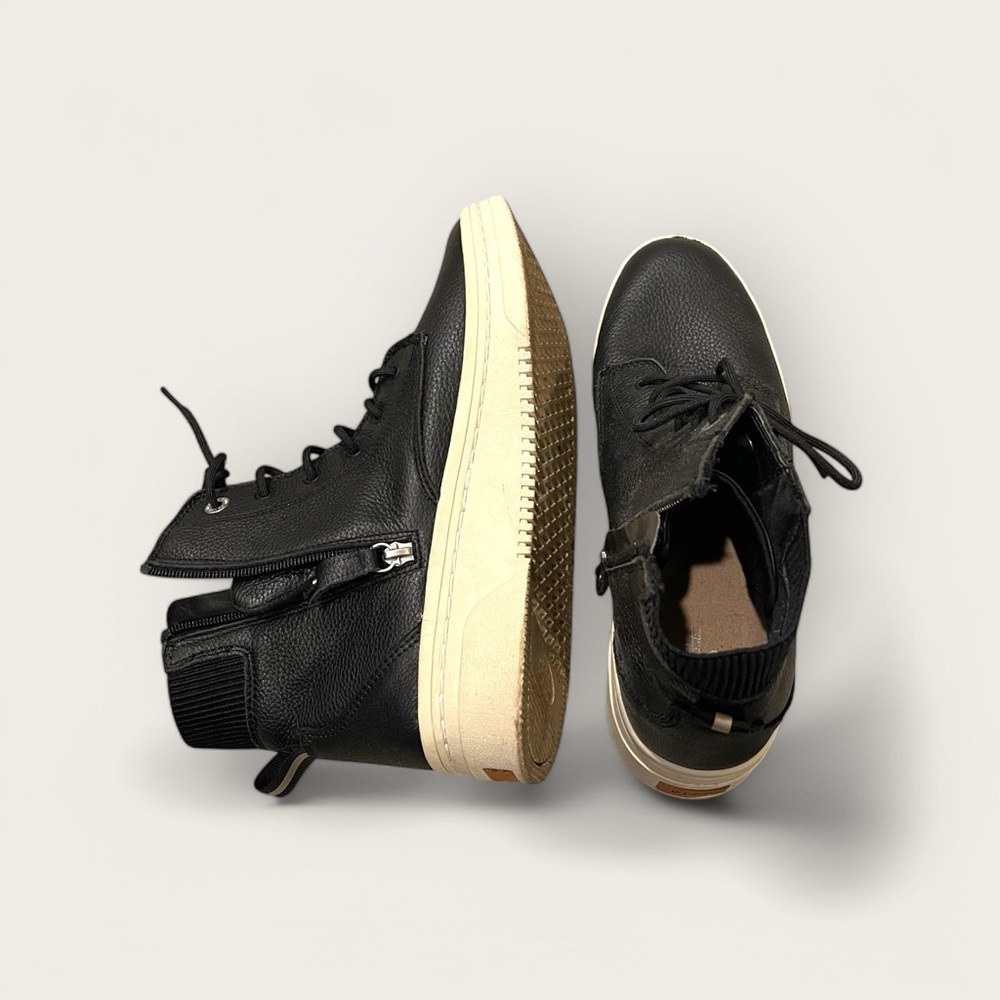 BLACK LEATHER DR. SCHOLLS BOOTS (W) - Picture 2 of 3